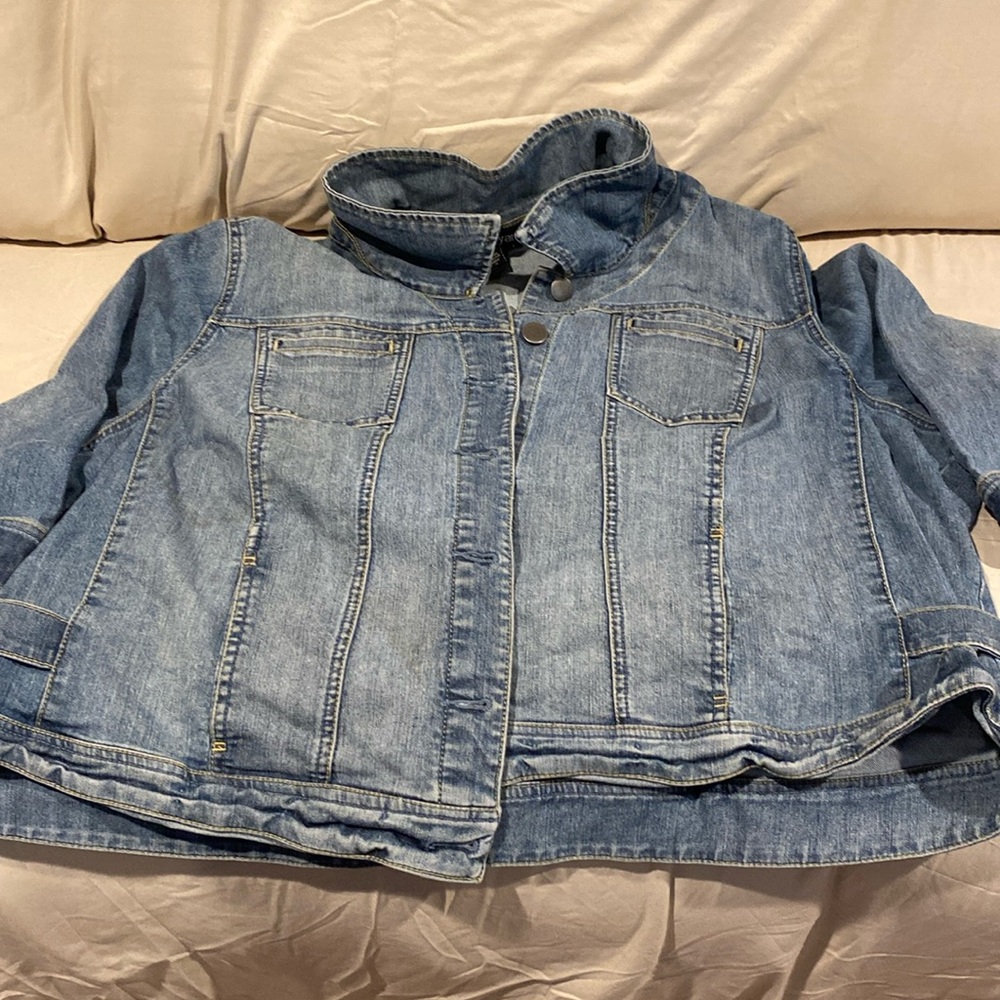 Lane Bryant light wash short jean jacket
